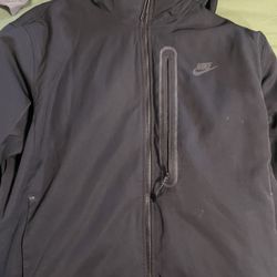 Nike Tech (windbreaker