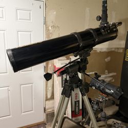 Orion SkyView 4.5 EQ Telescope