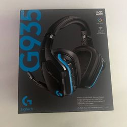 Logitech G935 Wireless Surround Sound LIGHTSYNC Gaming Headset