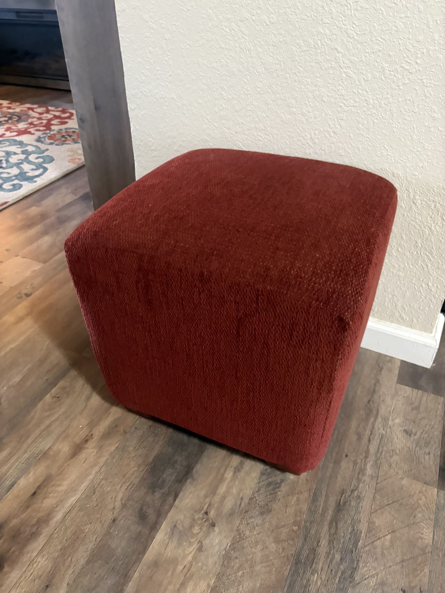 Lazyboy Ottomans
