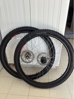 MTB 26” Alexrims Double wall Wheel set QR ,Kenda Navegal 26x2.10 Tire, Compatible 8,9,10,11 Speed, Discbrake, Spin True