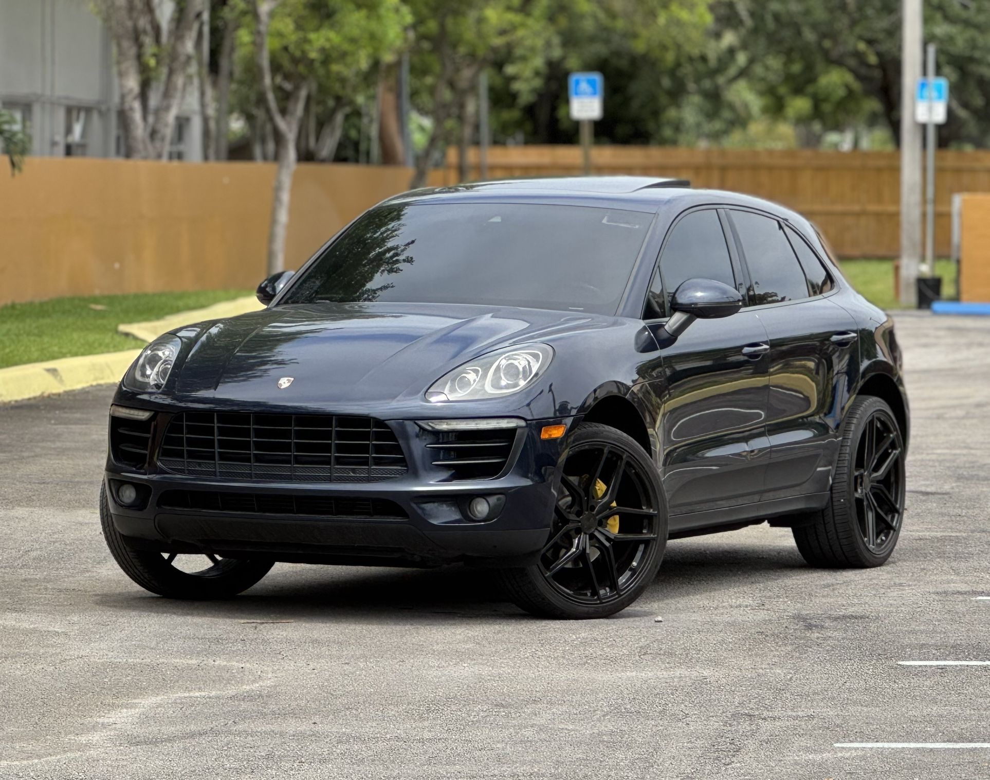 2017 Porsche Macan