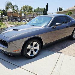 🔥2019 DODGE CHEAPEST CHULADA CHALLENGER SXT🔥$1999 DOWN.OAC🔥$1999 ENGANCHE.CCA🔥213-810-1060 