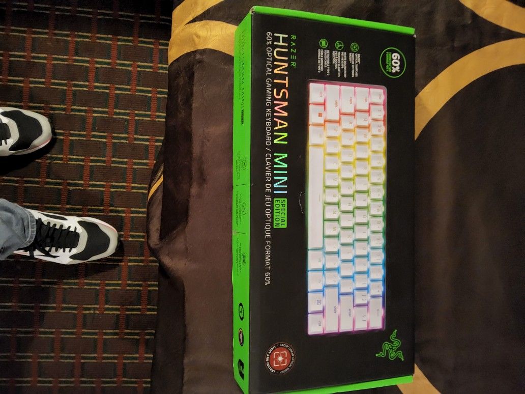 Huntsman Mini Keyboard Special Edition