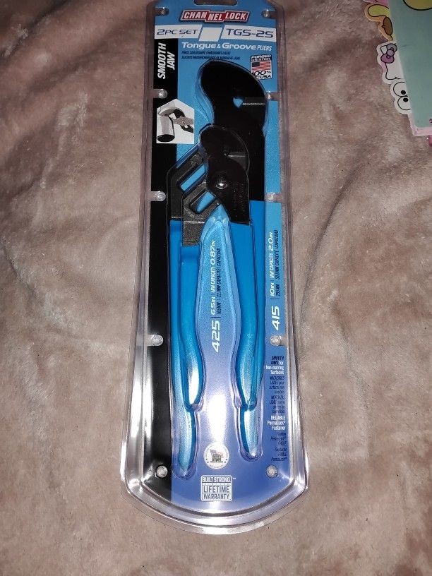 Two Piece Set Smooth Jaw Channel Locks