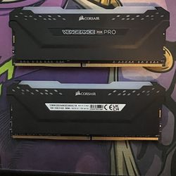 Corsair Vengeance DDR4 32GB