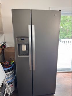 GE 25.3 Cu. Ft. Side-By-Side Refrigerator