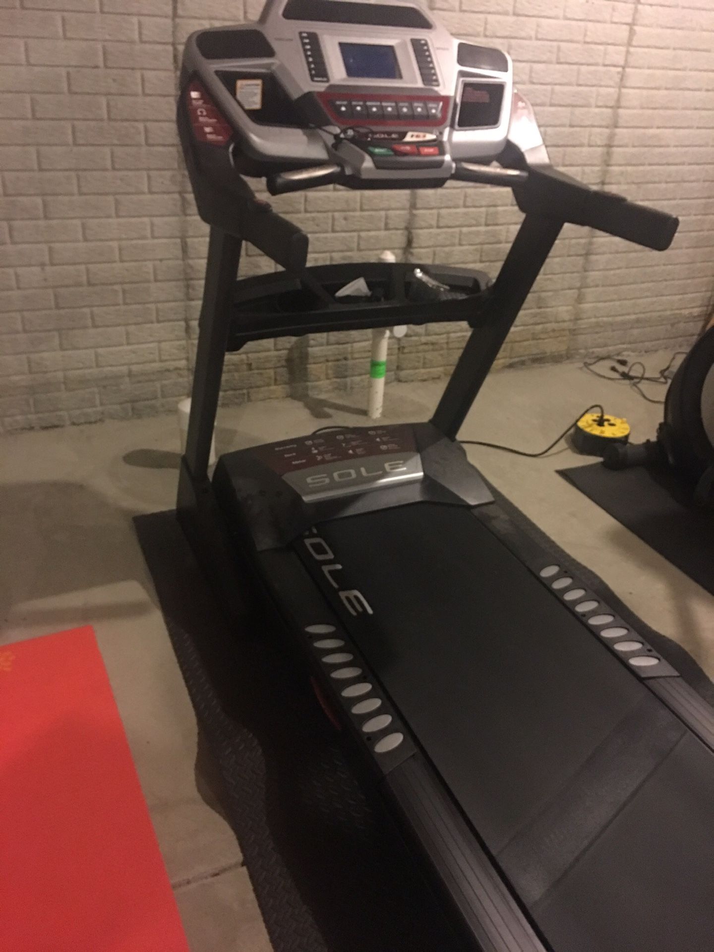 Sole F63 Treadmill