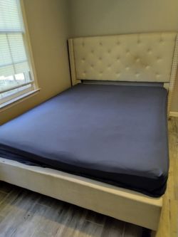 Upholstered Bed Frame with Tufted Headboard and queen matress