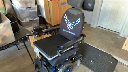 Electric Wheelchair