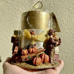 Thanksgiving Fall Harvest Decor  table centerpiece + candle 🍁 Pumpkins & Pilgrims  Really cute “Happy Harvest” Candle holder Thanksgiving table cente