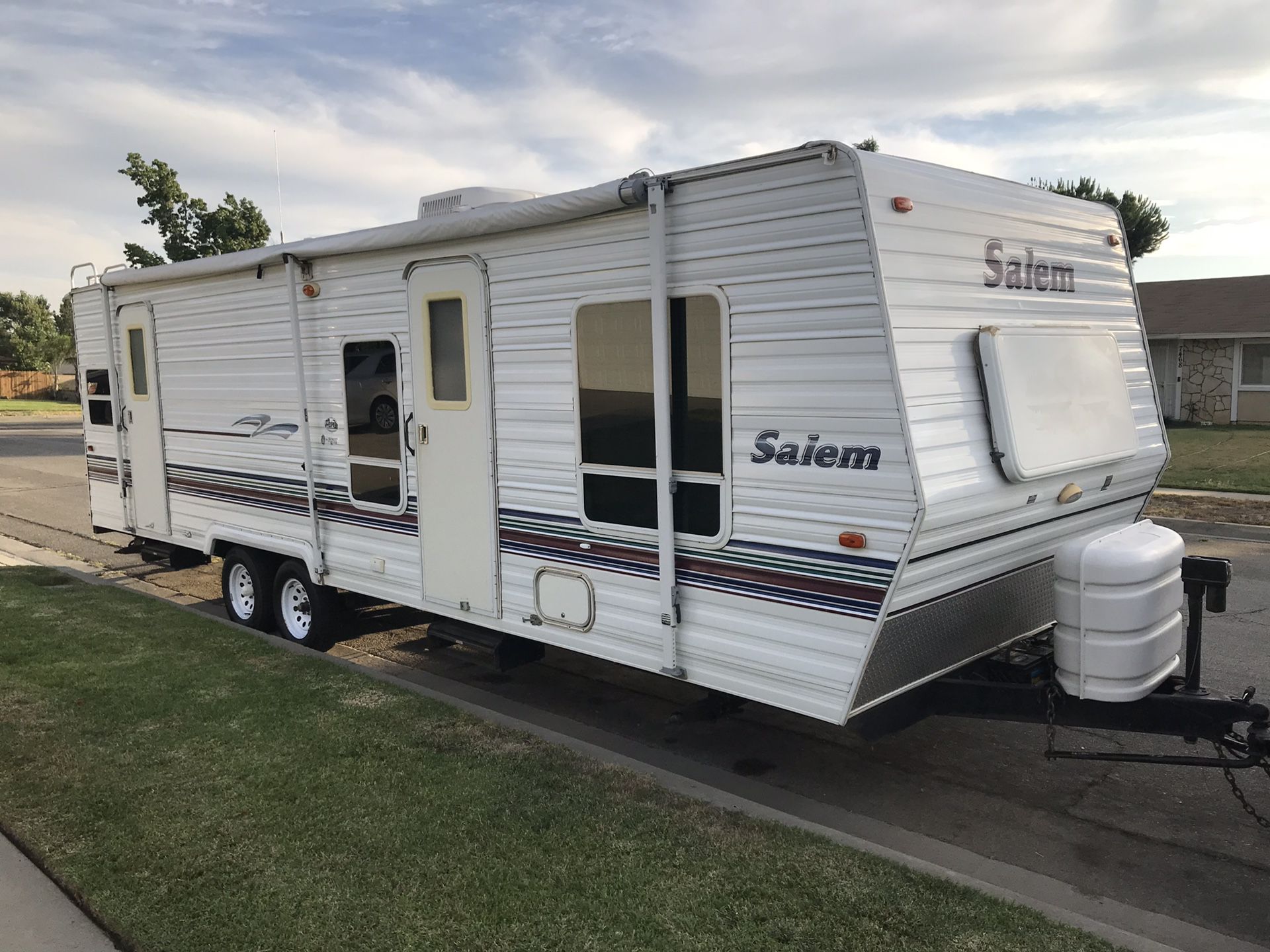 used 28' travel trailer for sale