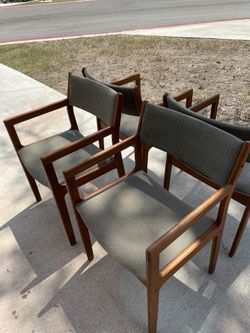 VINTAGE DANISH TEAK WOOD MID CENTURY DINING ARM CHAIRS