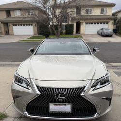 2019 Lexus ES 350