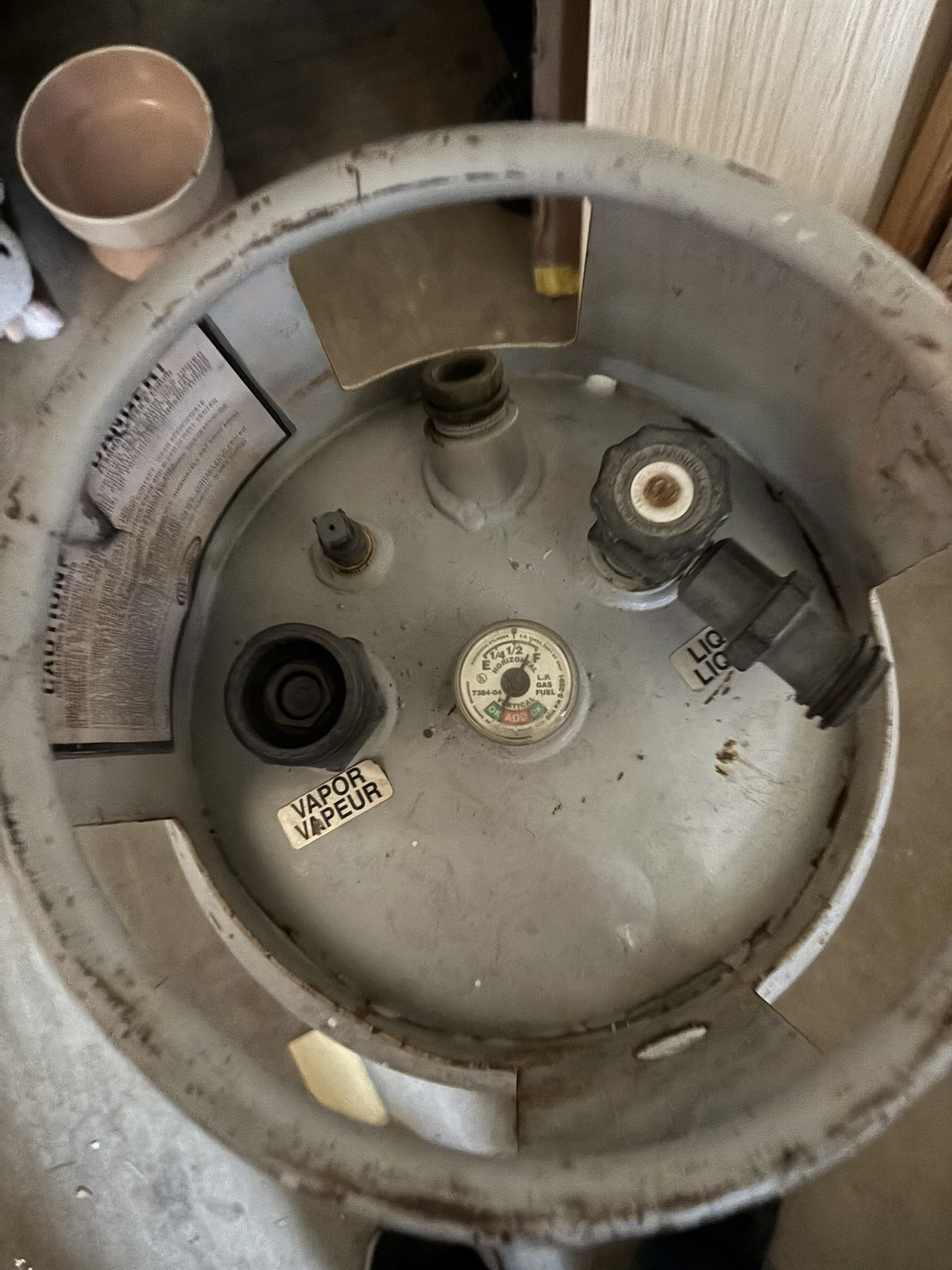 Forklift propane tank