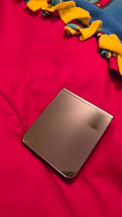 Samsung Z Flip 5