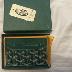 Goyard card holder 