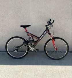 Cannondale Super V 700 Full-Suspension