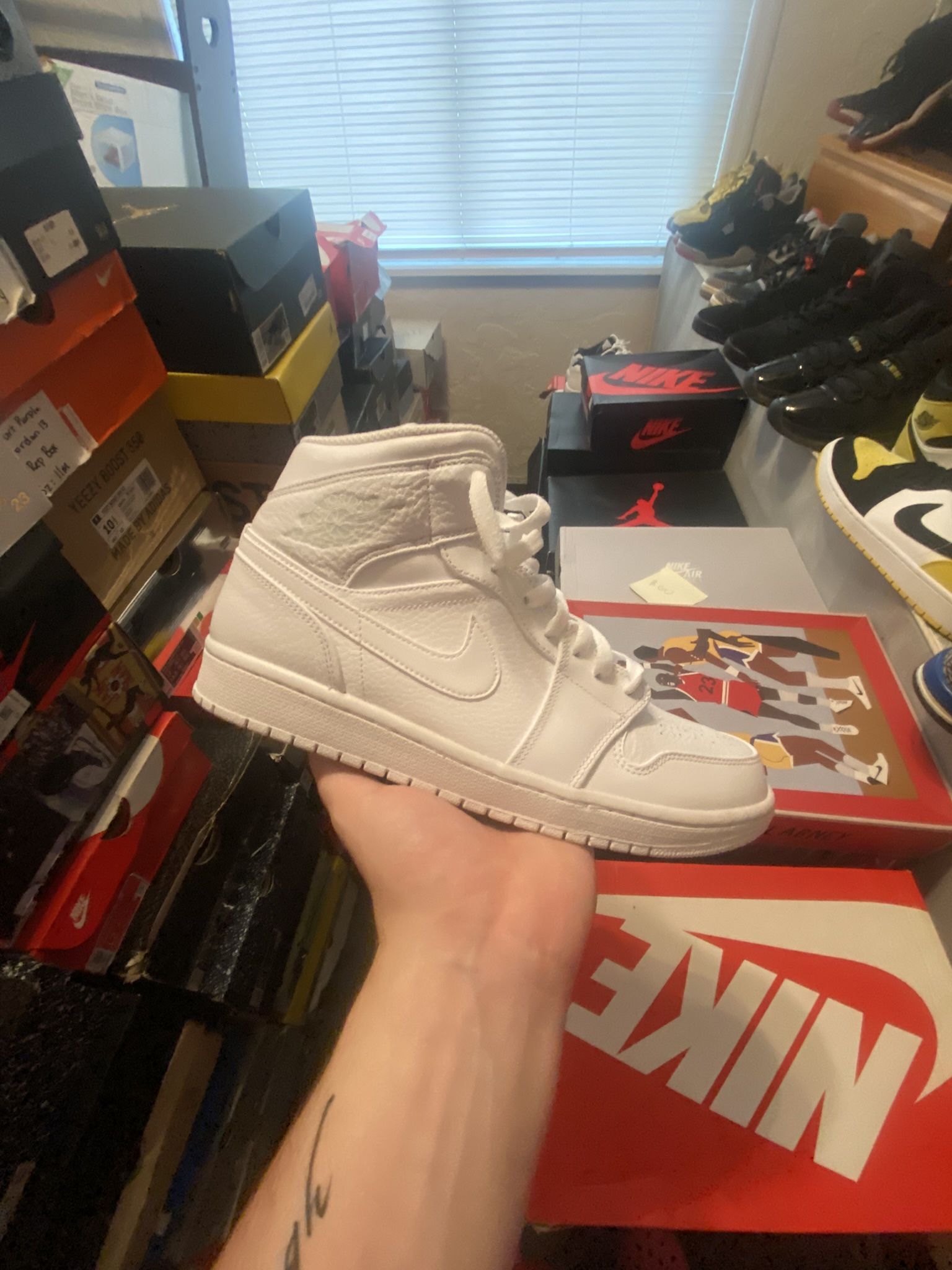 Jordan 1 mid ‘Triple White’ (Size 10)