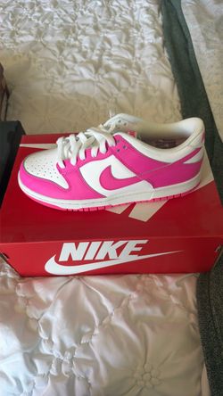 Nike dunk low pink