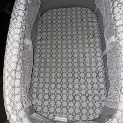 Ingenuity Dream and Grow Breathable Mesh Bedside Bassinet with Storage Pocket