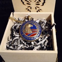 "UNITED STATES OF AMERICA" --PROUD TO BE ONE---WOODEN BOX INCLUDED