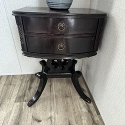 1940's American Classical Style Mahogany Lyre Base Nightstand
