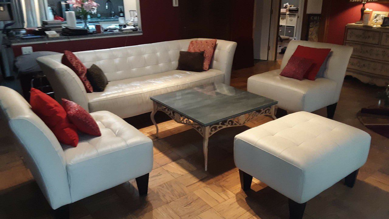Leather furniture set