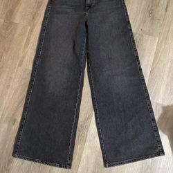 Brand New Urban Outfitters Black Washed Jeans Size 25