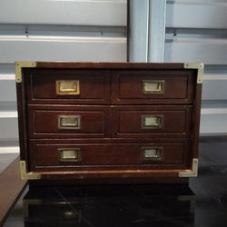 Vintage Jewelry Box 