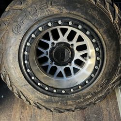 30x10R15 Rims And Tires KMC