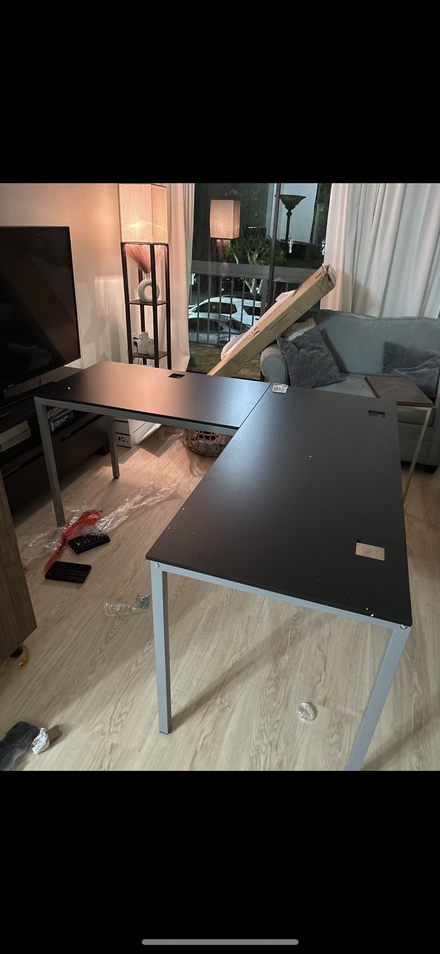 Escritorio (Desk)