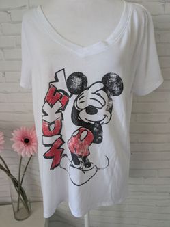 Disney  Mickey Mouse T-shirt size XL