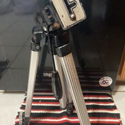 ADJUSTABLE TRIPOD WITH CAMERA MOUNTING BRACKET INCLUDED