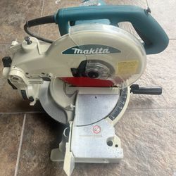 Makita Mitter Saw 