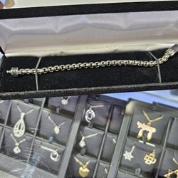 Louis Vuitton Designer Jewlery Monogram Eclipse Bracelet 