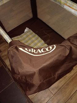 Brand new Graco baby playpen