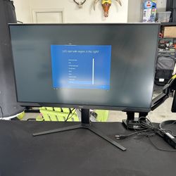 Samsung - Odyssey G51C 32" QHD FreeSync Premium Gaming Monitor