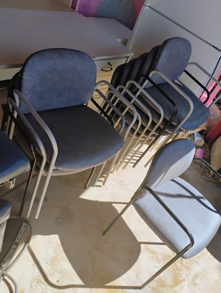 Bariatric Waiting Room Guest Chair "HON company" very heavy duty chairs!(750 pounds) (11) $40