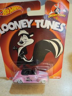 Hot Wheels Pop  Culture  Pepe Le Pew 1940 Ford