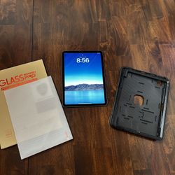 iPad Air 4th gen 256gb + Glass Screen Protector + Case
