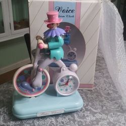 Peter Clown. Voice alarm clock
