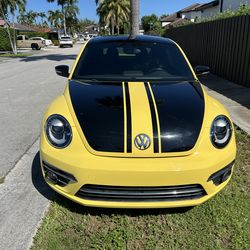 2014 VW beetle GSR limited edition