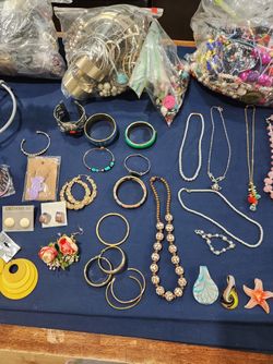 Bulk jewelry