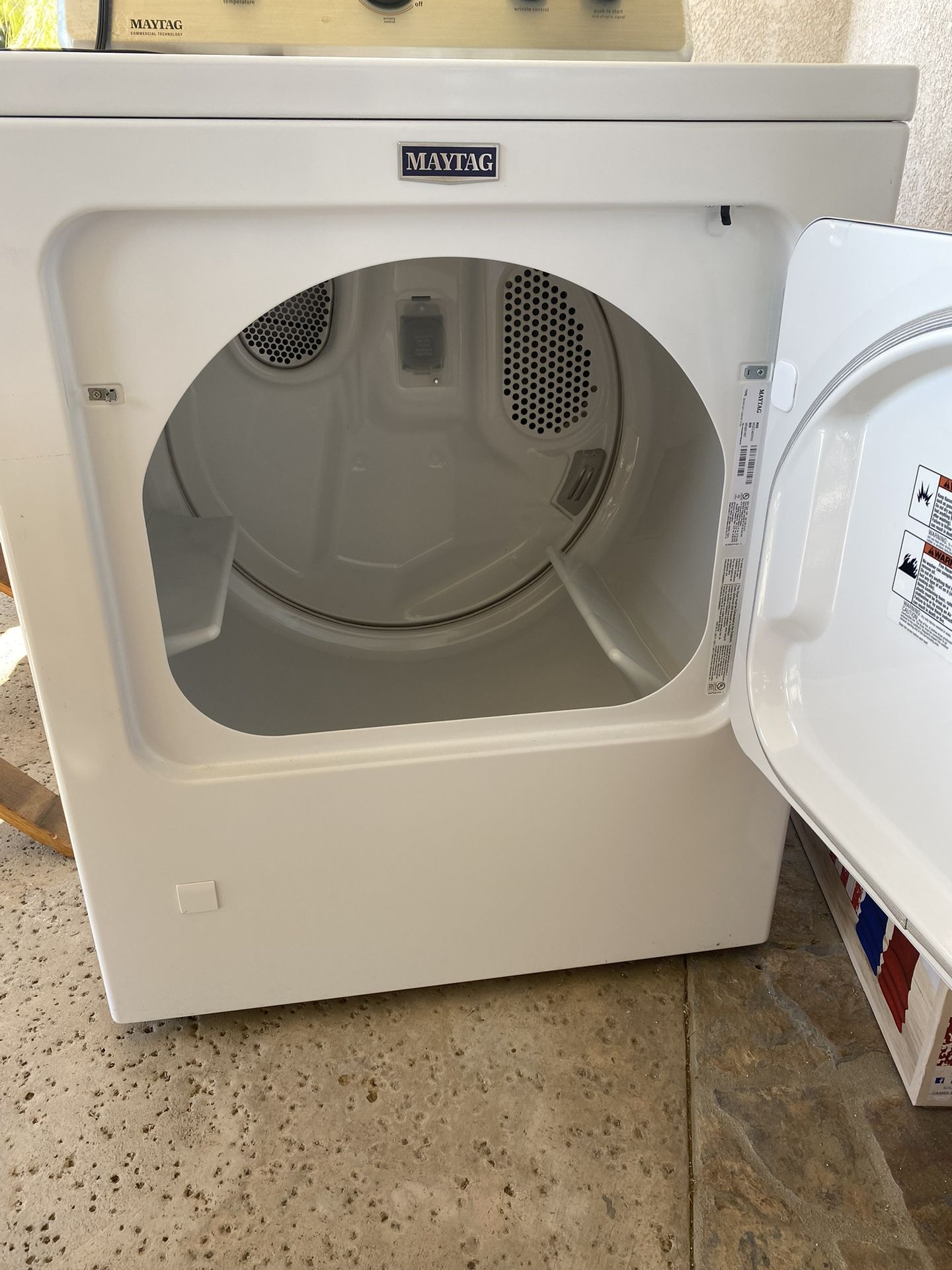 2021 Maytag gas Dryer With Wrinkle Control for Sale in Norco, CA OfferUp