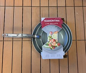 Tramontina 3-piece Tri-Ply Clad Stainless Steel Ceramic Nonstick Fry Pan Set