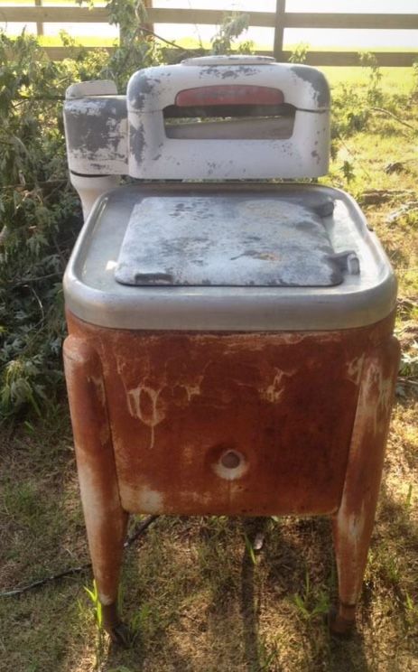 Old Late 30’s Washing Machine