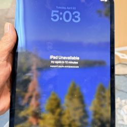 Ipad Pro Excellent Condition Locked