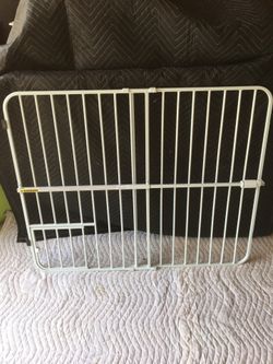 Big Tuffy Expandable Gate with Small Pet Door Baby New