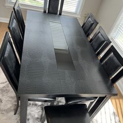 Contemporary Dining Table 